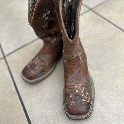 Girl Size 3 Cowgirl Boots