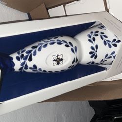 Brand new clase Azul never opened 