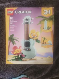 LEGO Creator 3-in-1 Tropical Ukulele 31156