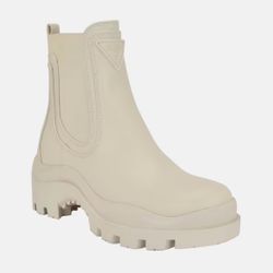 Guess Women’s Light Natural Chelsea Suede Boots-size 7.5