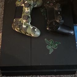 PS4 ,with Con, Games 
