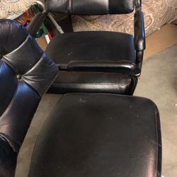 2 Office Recliner Chairs 
