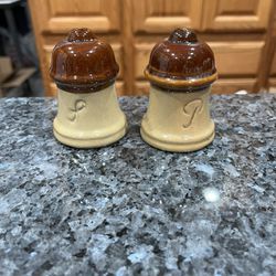 Vintage Ceramic Brown Bell Shaped Salt And Pepper Shakers.  Preowned Has Been On Display 