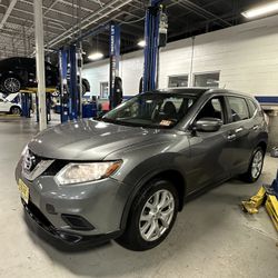 2014 Nissan Rogué SV 