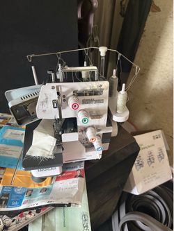 Multifunction Overlock Sewing Machine