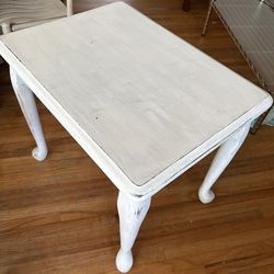 Cute solid wood distressed side table