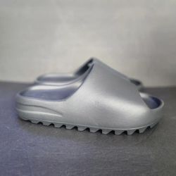 Adidas Yeezy Slide Onyx (2022/2023)
