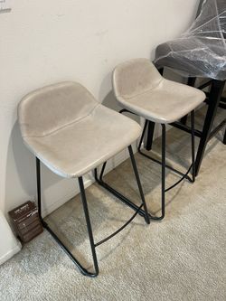 Leather seat, height: 24 inches, briefly used, 90% new. Two together for 100 $