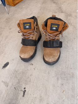 Cougar Paws Boots