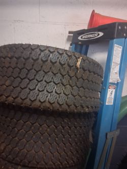 Golf car tires