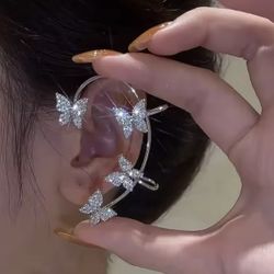 New fashion  Leaf Butterfly Clip Earrings: