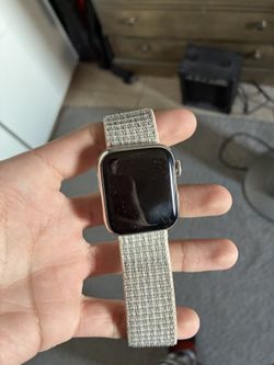 Apple Watch Series 4