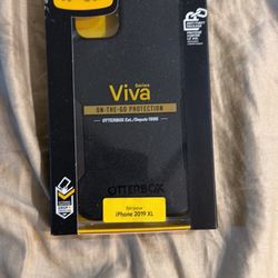 OtterBox Viva Series Phone Case for Apple iPhone 11 Pro Max - Black