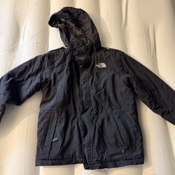 The North Face HyVeny Snowboard Jacket Size Boys L
