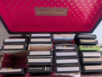 Case of 8 tracks