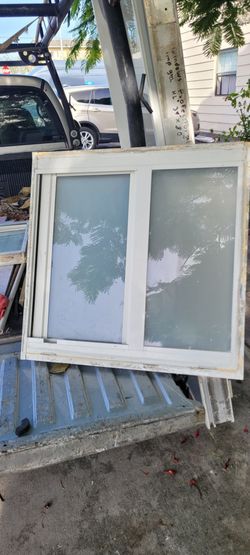 # ventana contra impacto 27 x 28