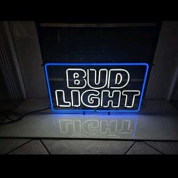 BUD LIGHT BEER NEON SIGN, GAME ROOM, MAN CAVE ANHEUSER-BUSCH 30" X 17"