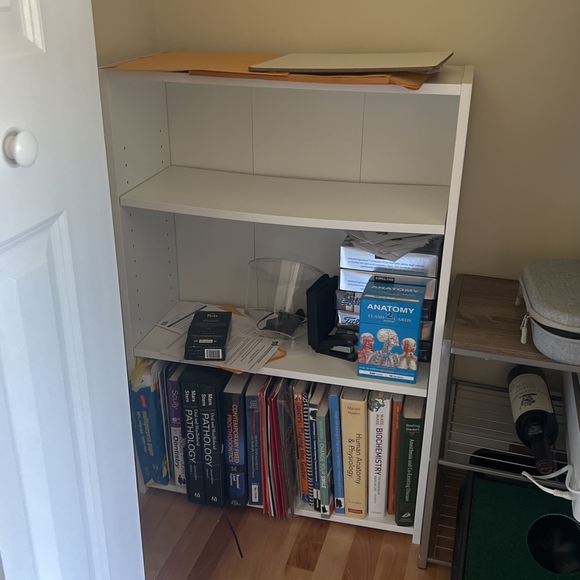 Three Shelf Bookshelf 