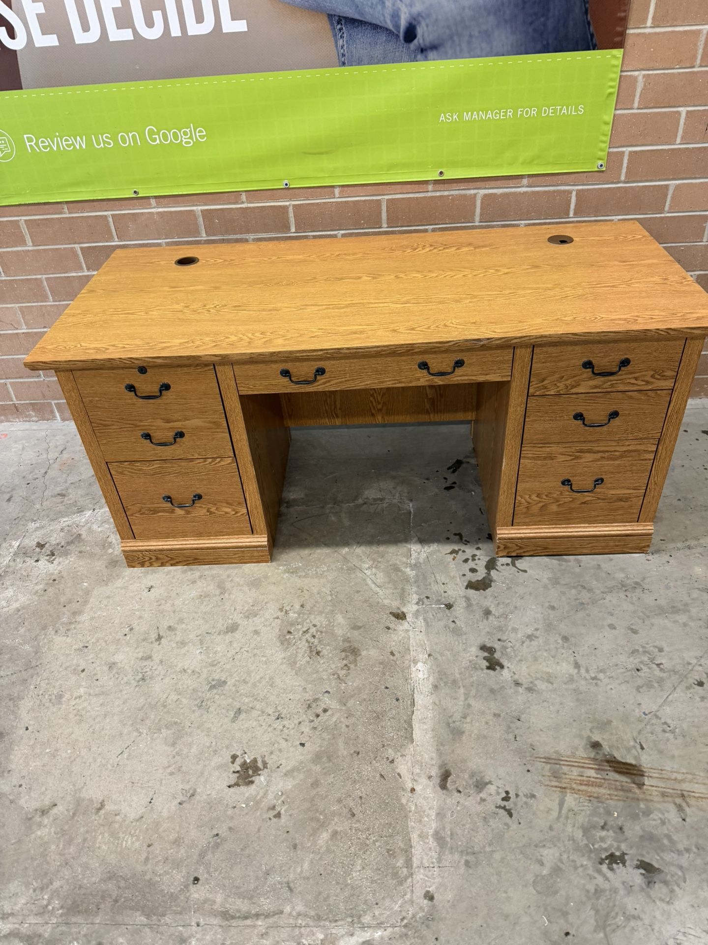 Desk office w/drawers