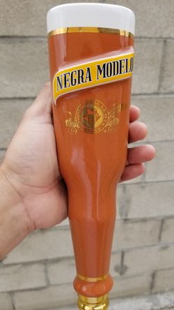 NEGRA MODELO BEER TAP