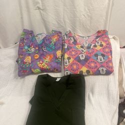 Scrubs Tops Short Sleeve Size; Small 