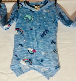 Belle Du Jour high low girls top size small