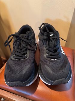 Hoka Bondi 8-size 7 women’s