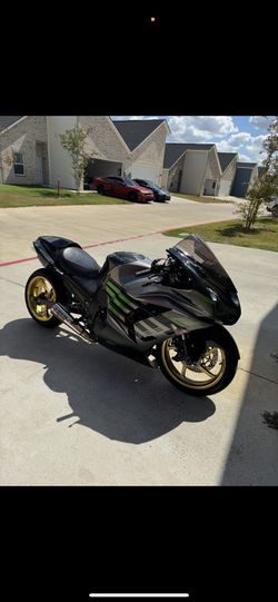 2022 Kawasaki Zx14r