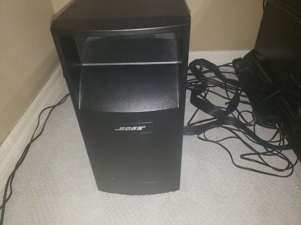 Bose 5.1 Home Stereo
