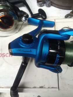 Fishing reels