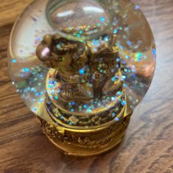 $ 10 Miniature  Elephant Glitter Globe 