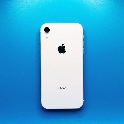 iPhone XR White Unlocked 64GB
