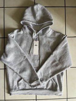 Alo sweater