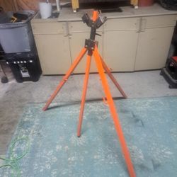 Foldable Metal Roadside Safety Tripod Stand