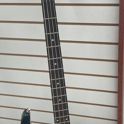 Peavey Bass Guitar 