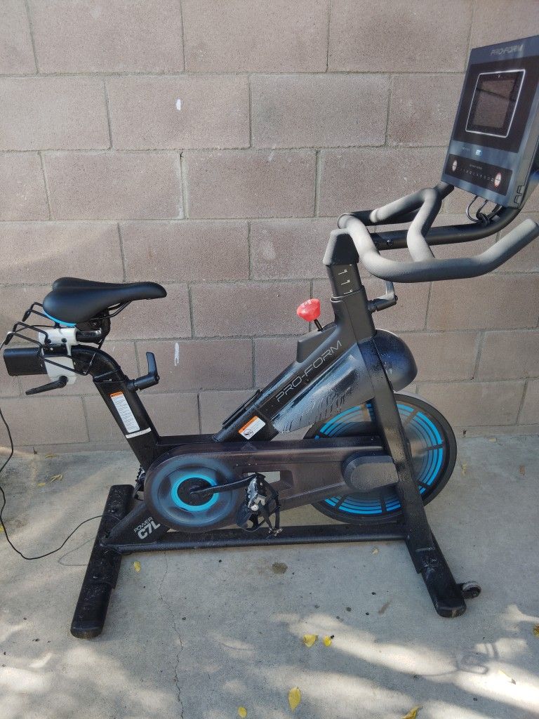 ProForm C7L Exercise Bike w/ Screen
