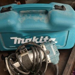 Makita Router