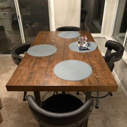 High Top Table With 4 Stools