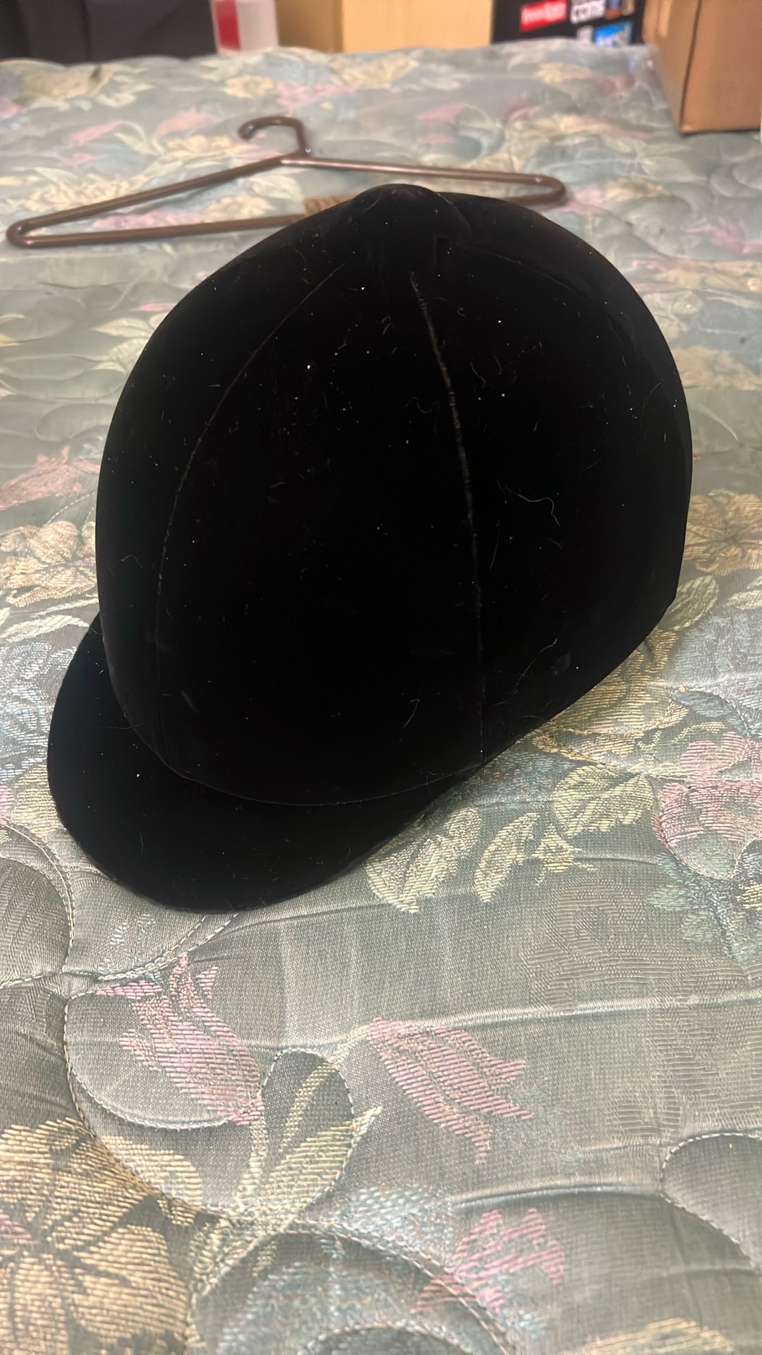 International Riding Helmets By SEI 1069 13 Size 7 57