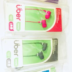 Lot of 90 brand new “Uber Sound “ Earphones / Headphones / Ear Buds- Hot Pink. The sound quality is excellent! Better than Skullcandy but obviously no