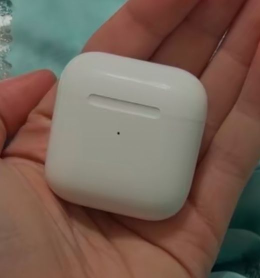 AirPods