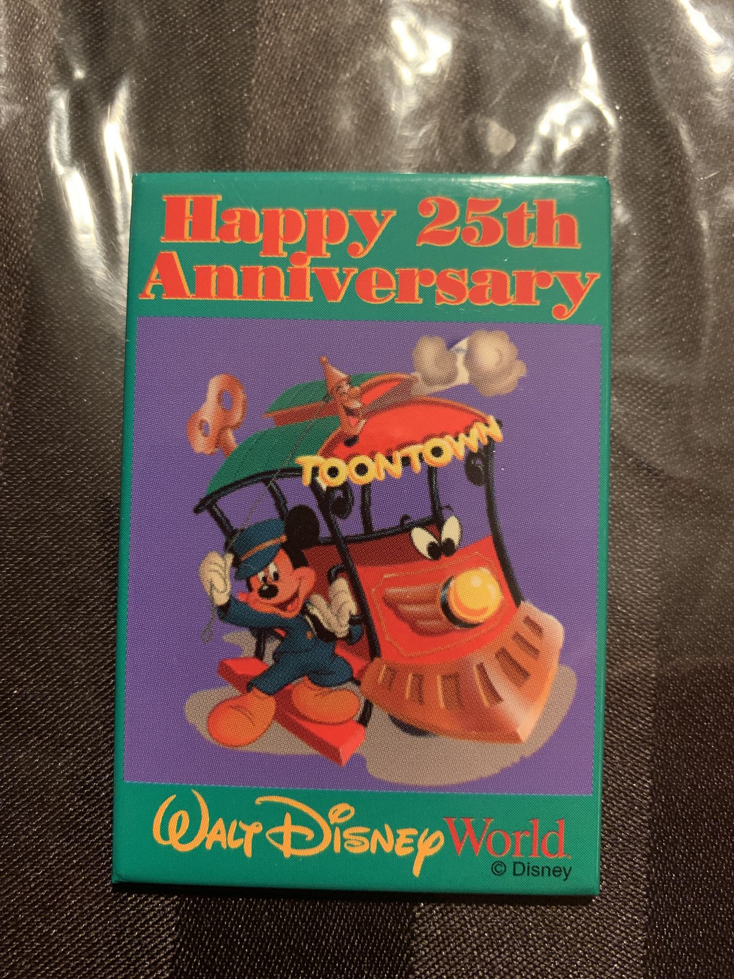 Disney World 1996 (25th Birthday) Cast Member Pin