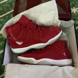 Jordan XI 11 RETRO ALL RED BRAND NEW SIZE 8 *BEST OFFER*