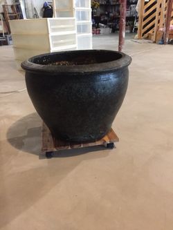 Large green ceramic pot