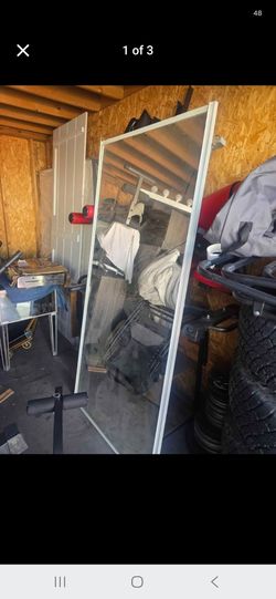 FREE GRATIS White Framed Closet Mirror