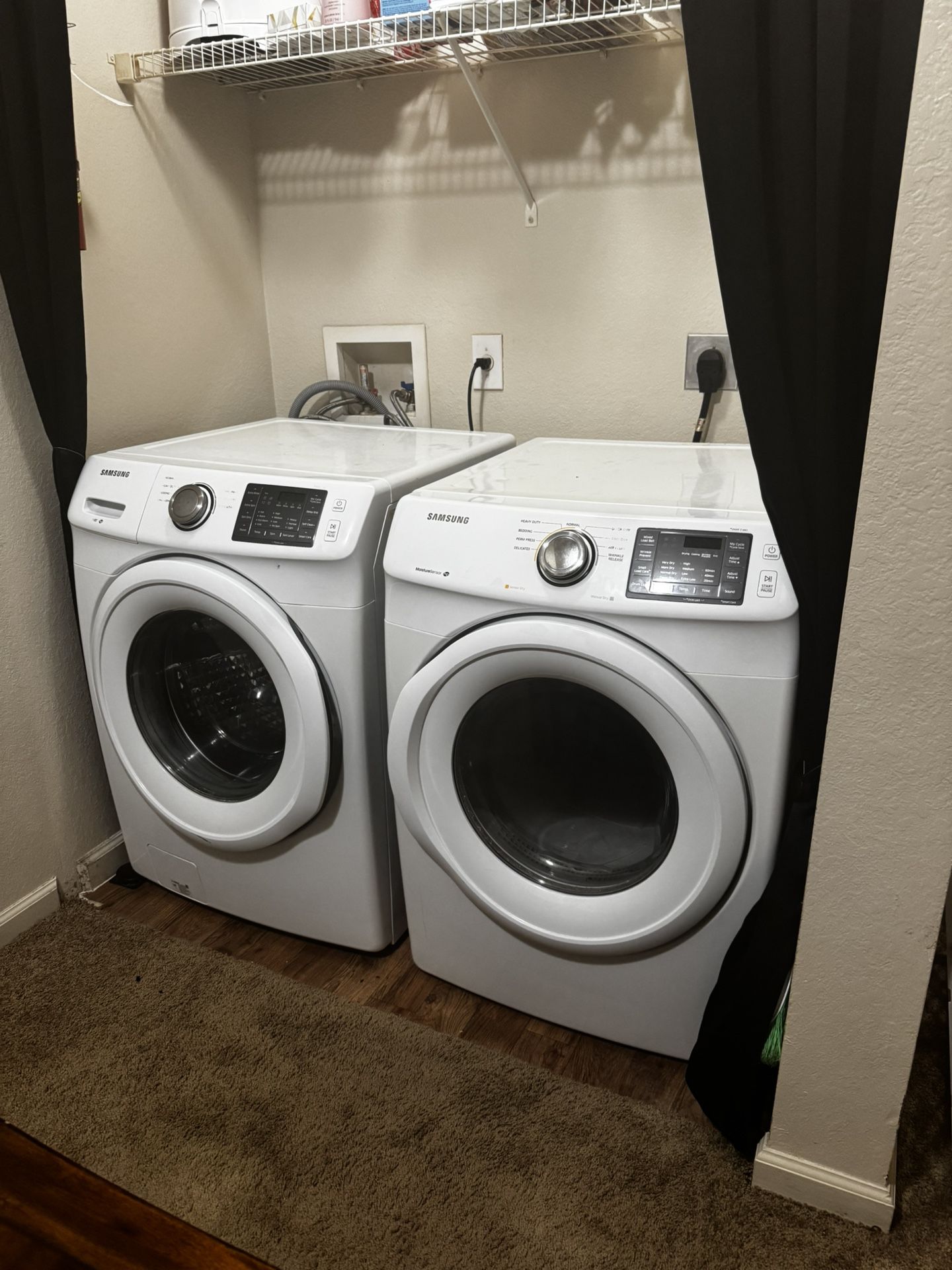 Samsung Electric Washer & Dryer
