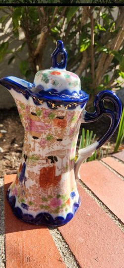 Vintage Chocolate Teapot with Geisha