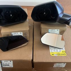 Camaro 2016-2022 NEW  OEM SIDE VIEW MIRRORS