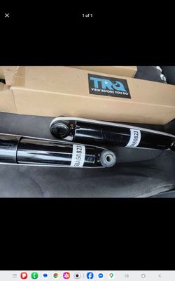2010-2013 Kia Soul Rear shock absorbers brand new! In box!