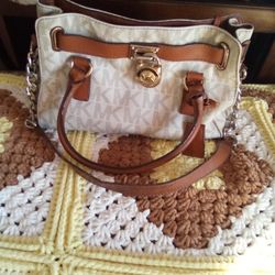 Michael Kors Hamilton